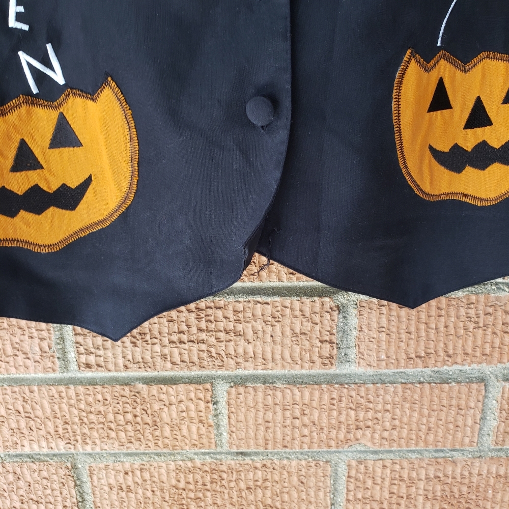 Halloween Vest - Picture 5 of 5